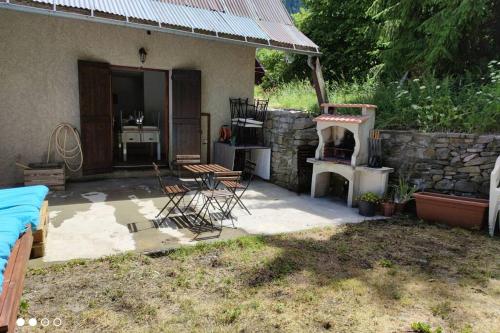 Petit coin de paradis La Chanenche france