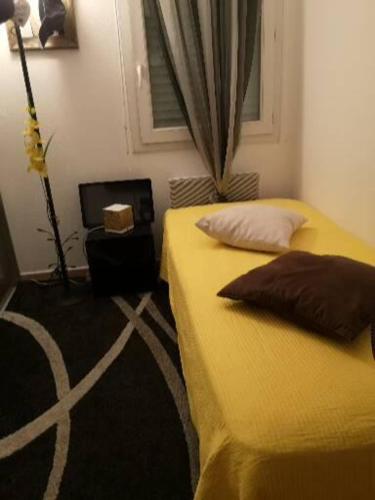 Petite Chambre Magnifique 1 personne Cannes france