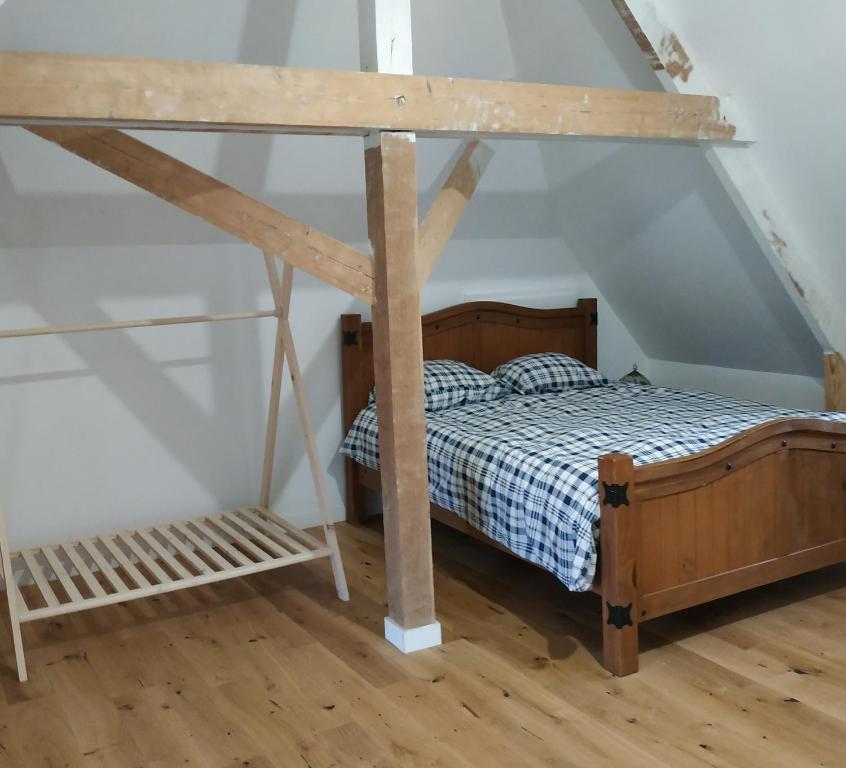 Séjour chez l'habitant Petite chambre - Maison de Maître 35 La Mehetrais, 35420 Landéan