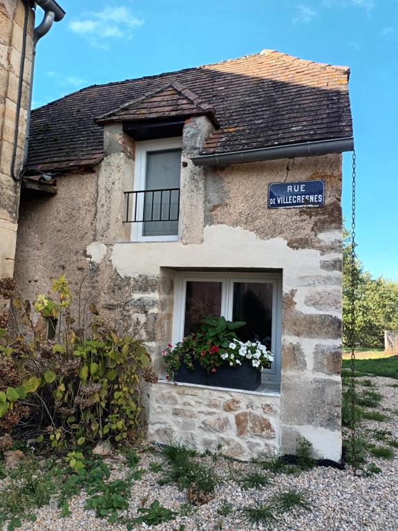 Maison de vacances Petite maison de charme avec terrasse et piscine 90 Impasse de la Tour, 24210 La Bachellerie