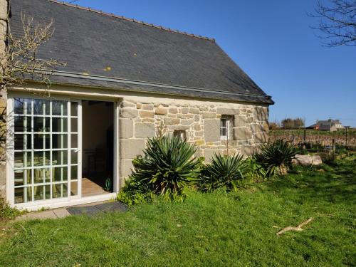 Petite maison du manoir de Keryvoas Kerlouan france