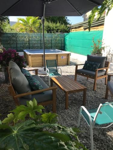 Maison de vacances Petite Villa Familiale dans quartier résidentiel - Villa les Muriers 1047 Chemin des Terriers Antibes