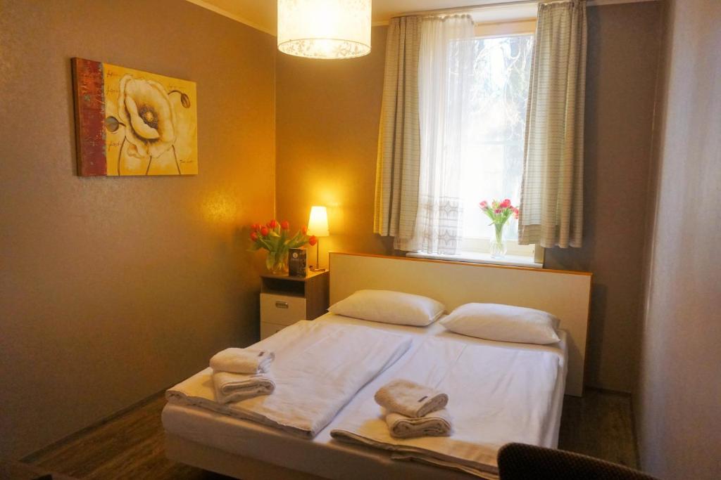 Hôtel Pharos zur Seeve 1 Hinter den Höllen, 21220 Seevetal