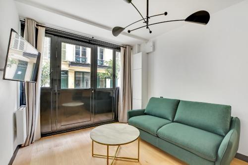 Pick A Flat's Apartment in Opera - Rue Grange Batelière Paris france