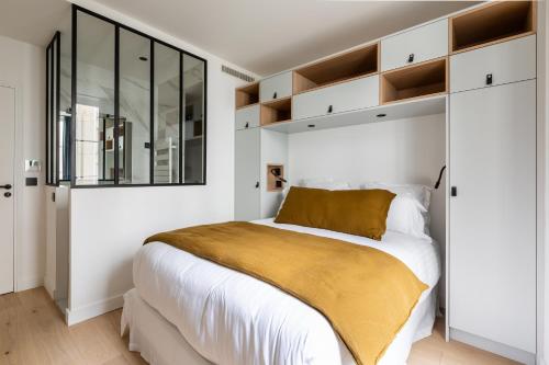 Pick A Flat's Apartment in Saint Germain - Rue Corneille Paris france