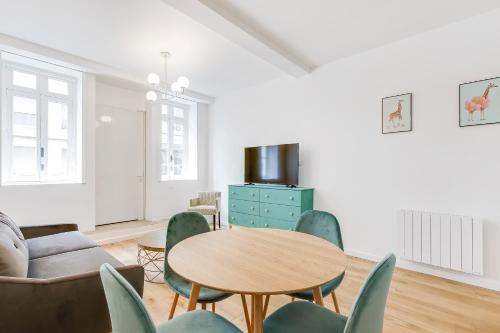 Appartement Pick A Flat's Apartment in Saint Germain - Rue Vaneau 80 Rue Vaneau Paris