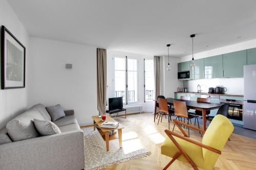 Pick A Flat's Apartment in Saint Michel - Rue Du Sommerard Paris france