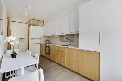 Pick A Flat's Apartment - Rue Jacques Callot Paris france