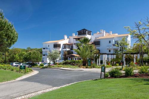 Hôtel Pine Cliffs Village & Golf Suites Praia Da Falesia, Po Box 644 Albufeira
