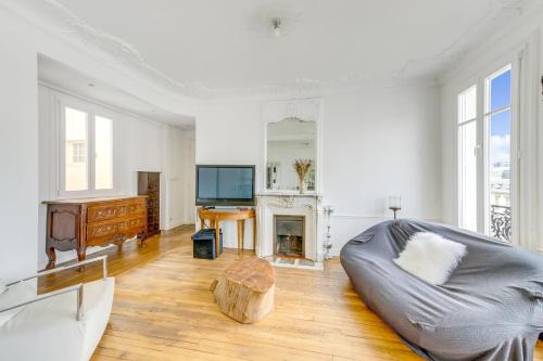 Appartement Place de la Mairie 76 Rue Aristide Briand Levallois-Perret