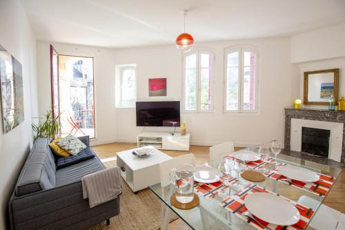 Appartement Place Saint Michel Apartment 29 Rue des Faures Bordeaux
