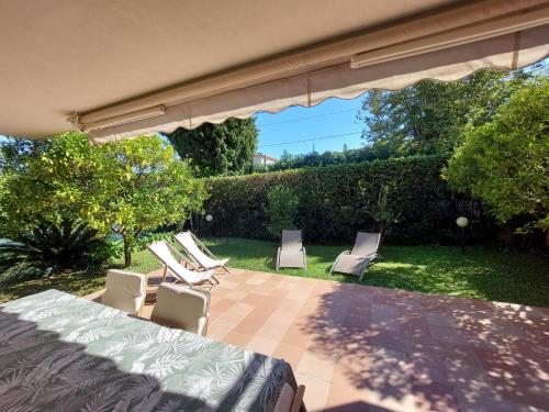 Plage la Salis 3 chambres, Jardin - 3 bedrooms Antibes france