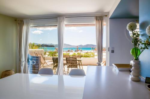 Appartement plage st jean RESIDENCE LE GOLFE D AZUR Avenue de Saint-Jean 768 La Ciotat