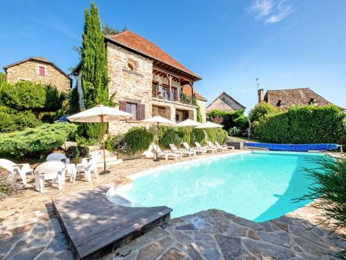 Plush holiday home in Altillac with a private swimming pool Altillac france