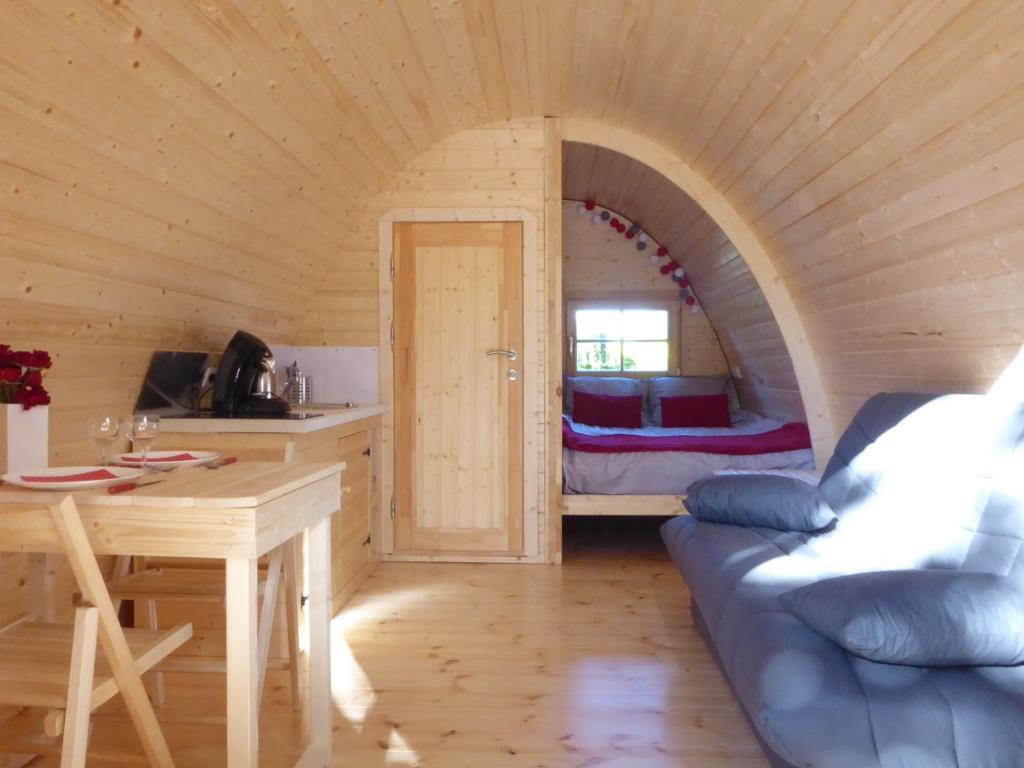 Chalet Pod à la croisée des baies 23 Hameau de Kerguillec, 29120 Tréméoc