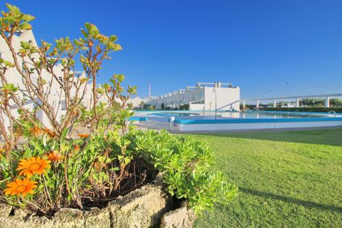 Pool & Tennis Beach House Praia da Barra portugal