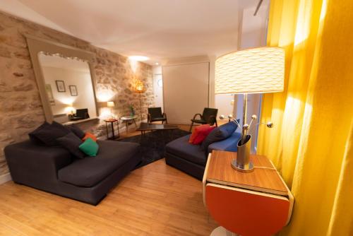 Appartement Popy 7 Rue de Crussol Paris