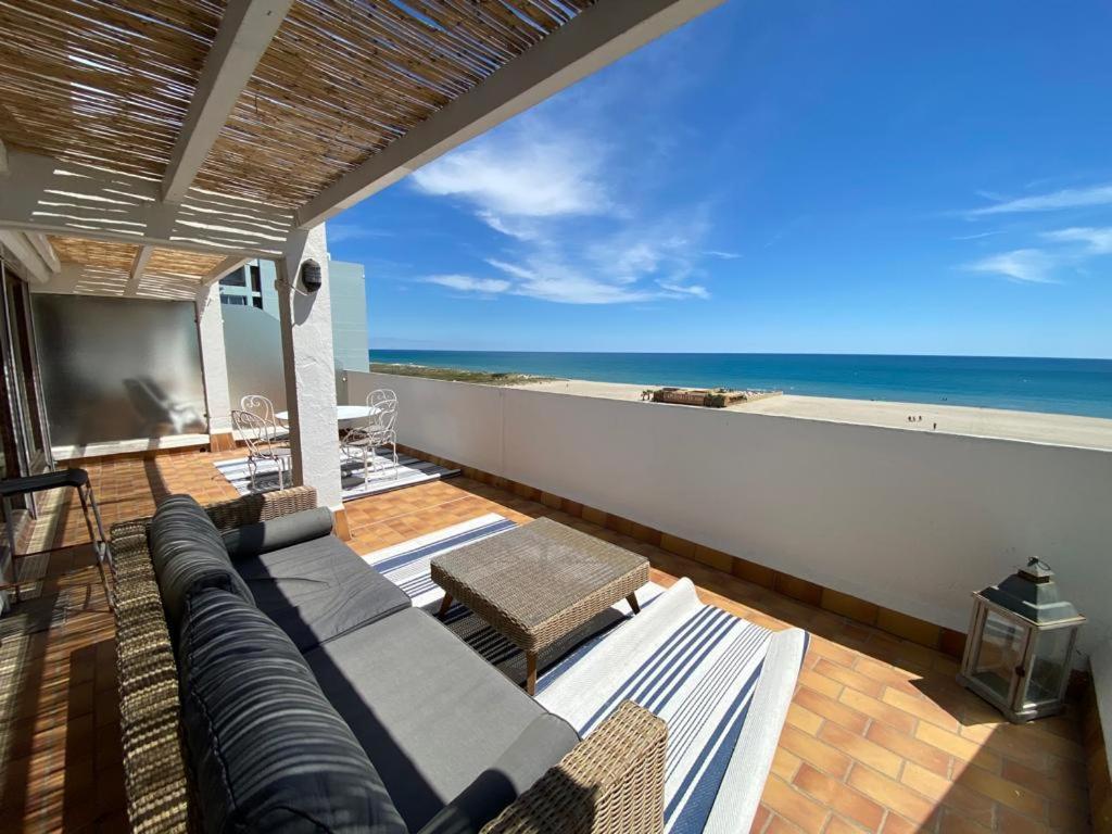 Appartement Port cipriano : Terrasse face à la mer Boulevard Desnoyer, 66750 Saint-Cyprien