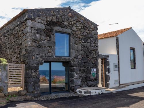 Portas do Ilhéu Praia da Graciosa portugal