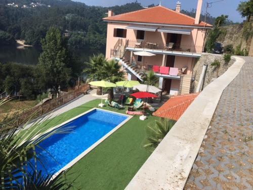 Porto Douro Grande Maison avec Piscine couverte eau chauffée Crestuma portugal