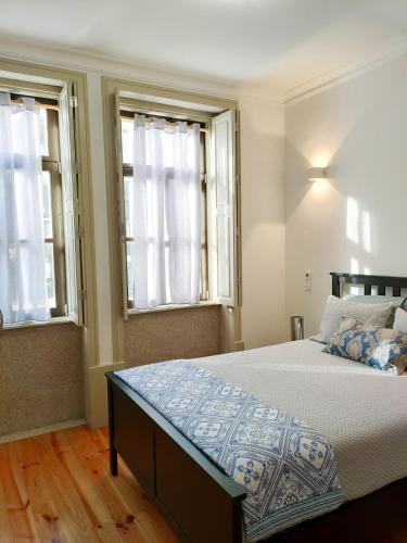 Appartement Porto Historic - Apartment with Private Patio Rua de Egas Moniz, 6 RC Porto