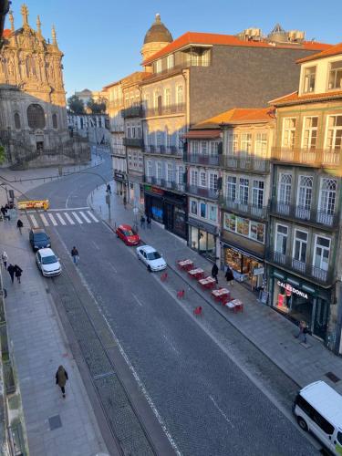 Portucale Guest House- Self check-in Porto portugal
