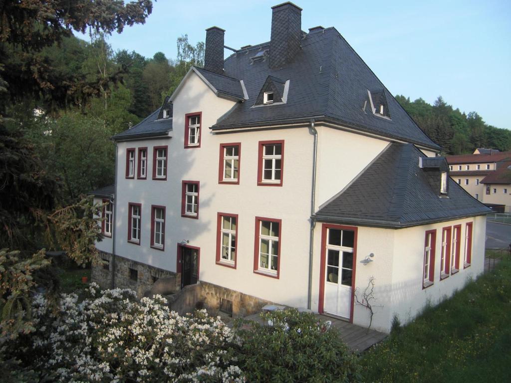 Appartement Postamt Lauenstein Schlossstraße 9, 01778 Lauenstein