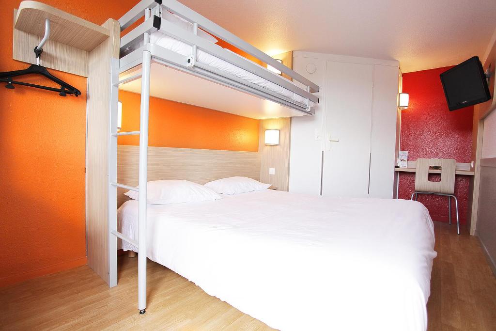 Hôtel Premiere Classe St Brieuc Tregueux 14 Rue Alain Colas, La Hazaie, 22950 Trégueux