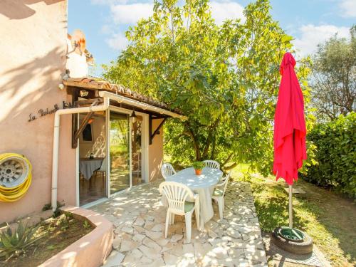 Pretty Holiday Home in Berre les Alpes with Garden Berre-les Alpes france