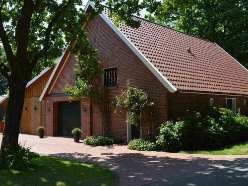 Maison de vacances Pretty Mansion in Lindern with Private Terrace  Werlte