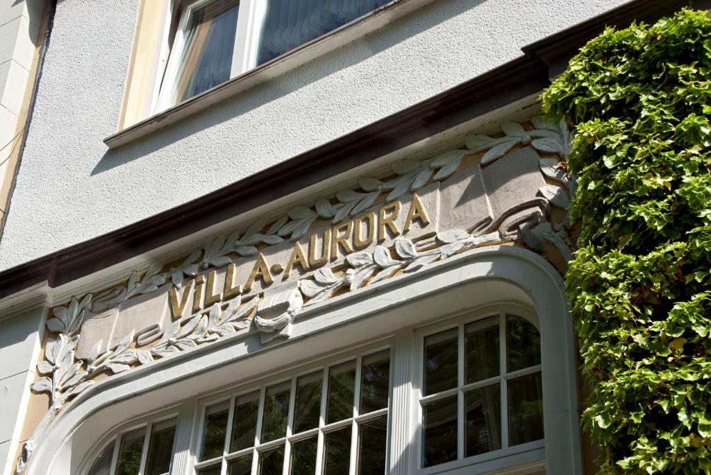 Hôtel Privat-Hotel Villa Aurora Georg-Kreuzberg-Str. 8, 53474 Bad Neuenahr-Ahrweiler