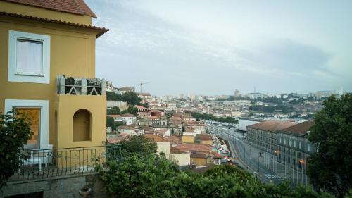 B&B / Chambre d'hôtes Private Villa Porto 85-93, Rua do Monte dos Judeus Porto