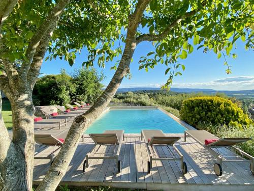 provence living Roussillon france