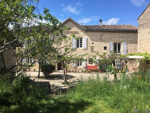 Séjour à la campagne Puechblanc Gîtes et Chambre d'hôte dans le Triangle d'or Gaillac-Albi-Cordes sur Ciel Terses Fayssac