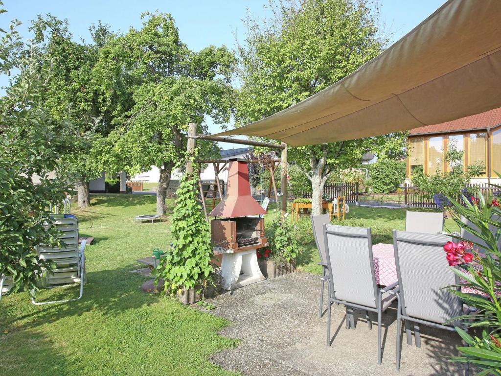 Appartement Quaint Holiday Home In Girmont-Val-d'Ajol with Terrace , 57589 Pracht
