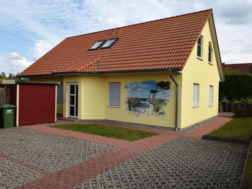 Maison de vacances Quaint Seaside Home in Boiensdorf with Terrace  Boiensdorf