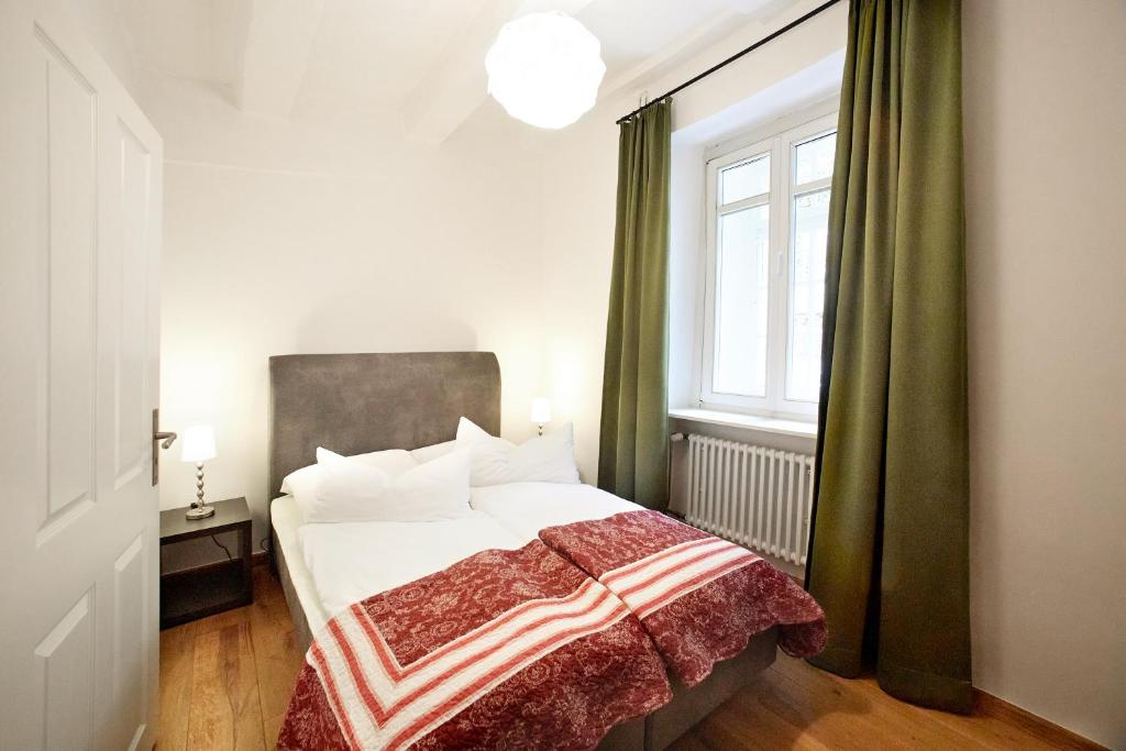 Appartement Quellenhof - Wohnen im Denkmal - Wohnung \ 9 Am Hirtenturm, 53945 Blankenheim