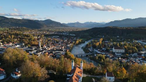 Quiet 2 room garden loft with terrace Bad Tölz allemagne