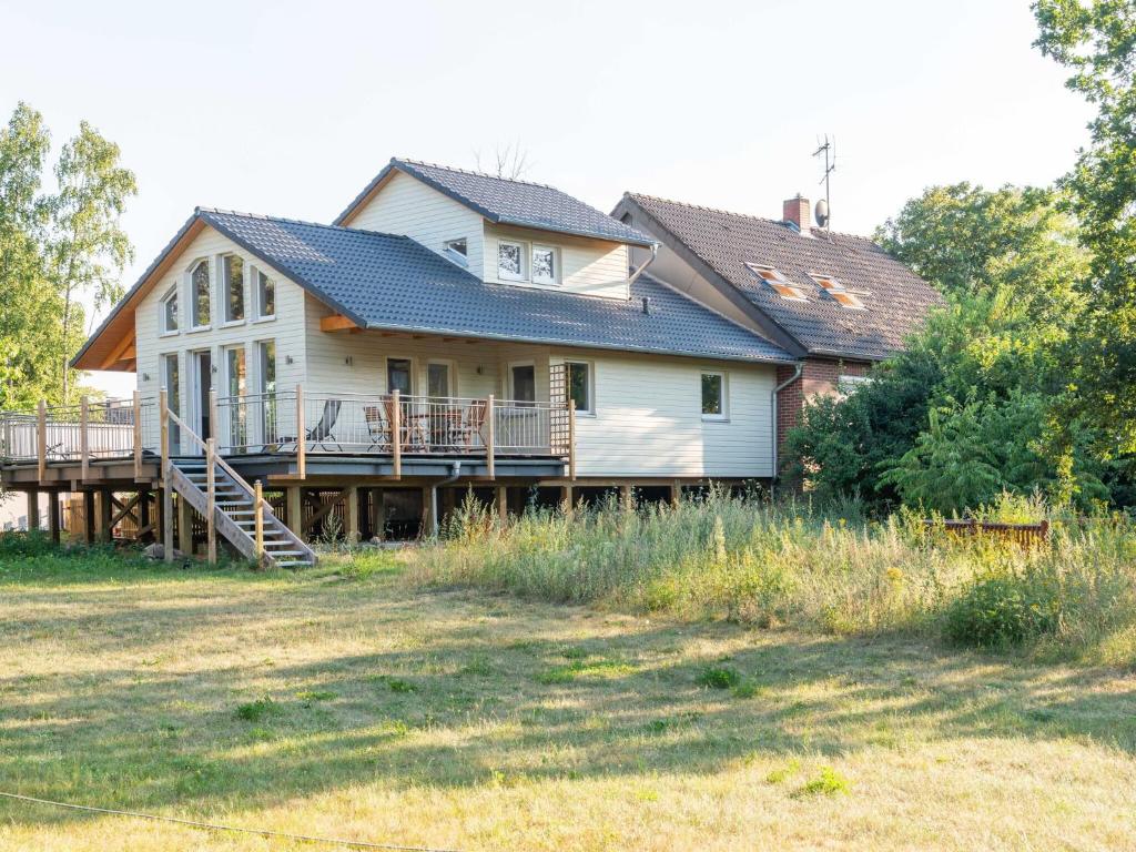 Maison de vacances Quiet holiday home in Winsen an der Aller with large balcony , 29308 Winsen Aller