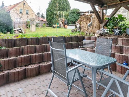 Quiet holiday home with a beautiful terrace and fenced garden Naumbourg allemagne