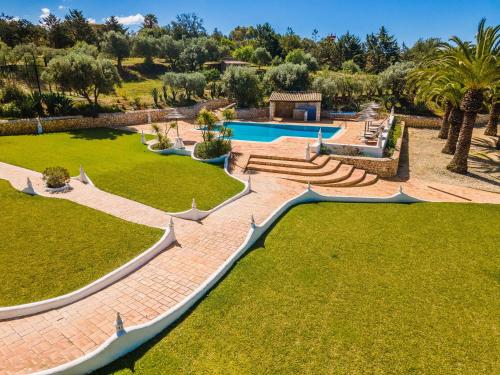 Quinta das Castelhanas, Jardim Relvado, Piscina, Padel e Golf privados! Portimão portugal