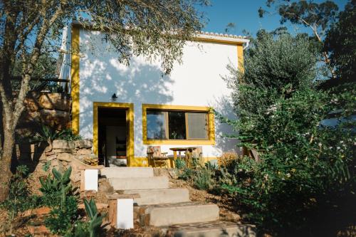 Maison de vacances Quinta do Arade - Casa Girassol sitio da casa queimada, barragem do arade Silves