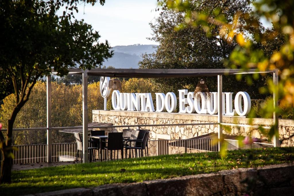 Séjour à la ferme Quinta do Esquilo Turismo Rural Travessa do Monte da Cova 48, 4720-623 Rendufe