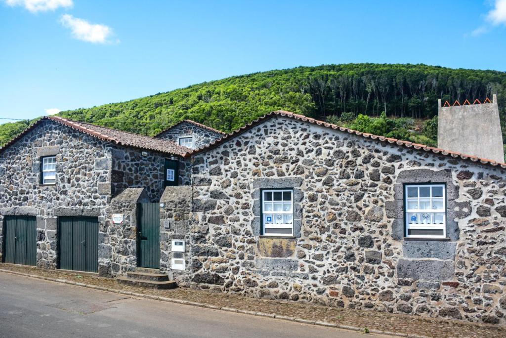 Maisons de vacances Quinta dos Frutos Carreira Aberta - Vitória nº 10, 9880-015 Santa Cruz da Graciosa