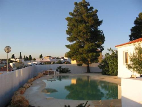 Quinta Teresinha Estômbar portugal