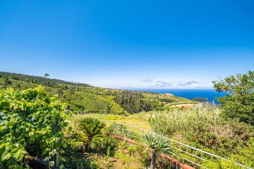 Maison de vacances Rainbow Cottage by Madeira Sun Travel Sítio da Lombada Velha Ponta do Pargo