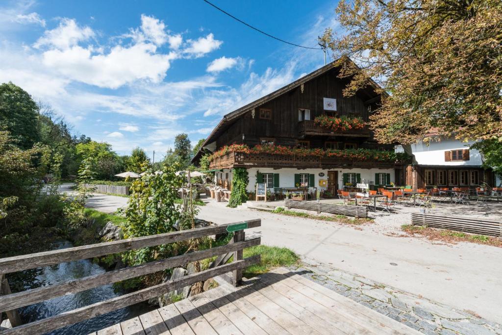 Maison d'hôtes RamsAu-das Gasthaus Ramsau 6, 83670 Bad Heilbrunn