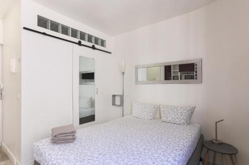 RASPAIL Cozy Flat Paris france