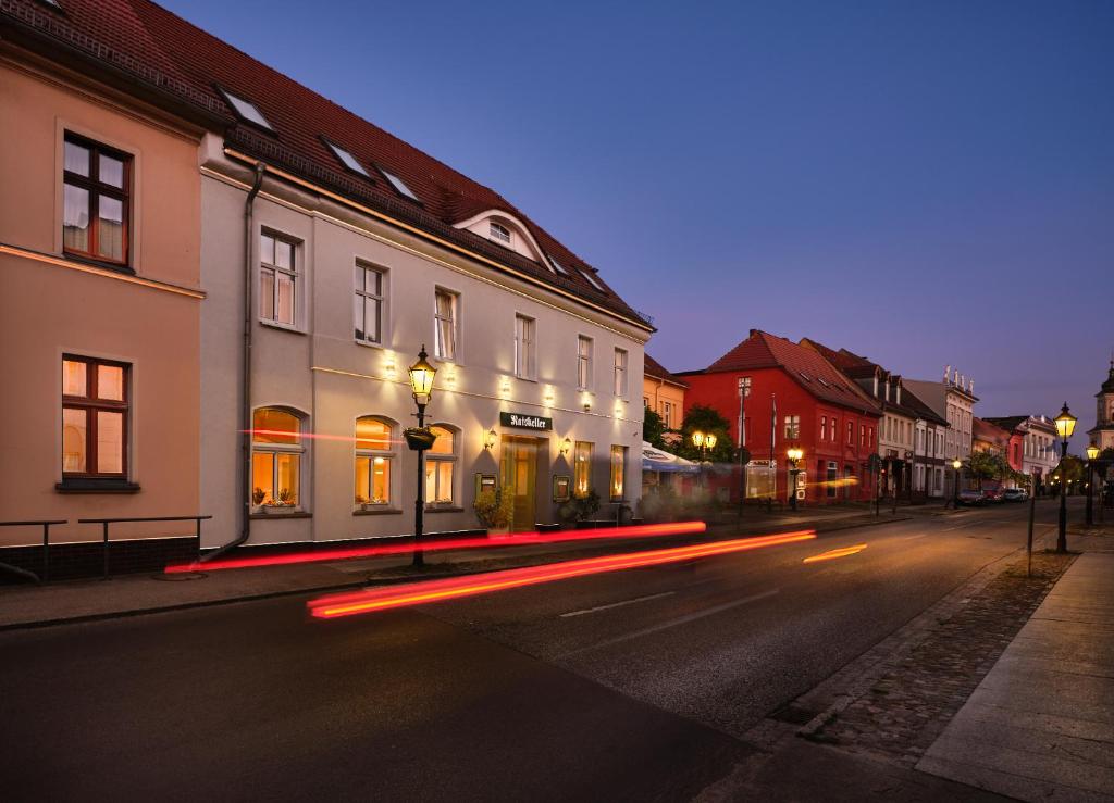 Maison d'hôtes Ratskeller Hotel & Restaurant Lindow Straße des Friedens 21, 16835 Lindow