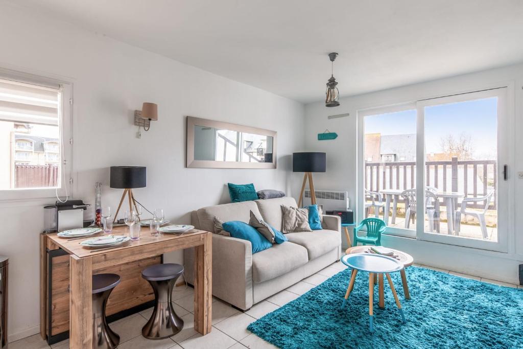 Appartement Ravishing duplex with terrace in Cabourg - Welkeys Résidence les Christophines, 31 avenue Charles de Gaulle, 14390 Cabourg